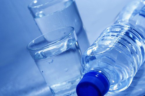 Hiển thị tin tức Quy chuẩn kỹ thuật Quốc gia đối với nước khoáng thiên nhiên và nước uống đóng chai Hình ảnh tin tức Quy chuẩn kỹ thuật Quốc gia đối với nước khoáng thiên nhiên và nước uống đóng chai