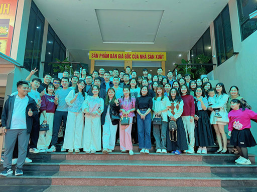 Hiển thị tin tức FEC khởi đầu năm Ất Tỵ 2025 với chuyến du xuân về Tràng An Hình ảnh tin tức FEC khởi đầu năm Ất Tỵ 2025 với chuyến du xuân về Tràng An