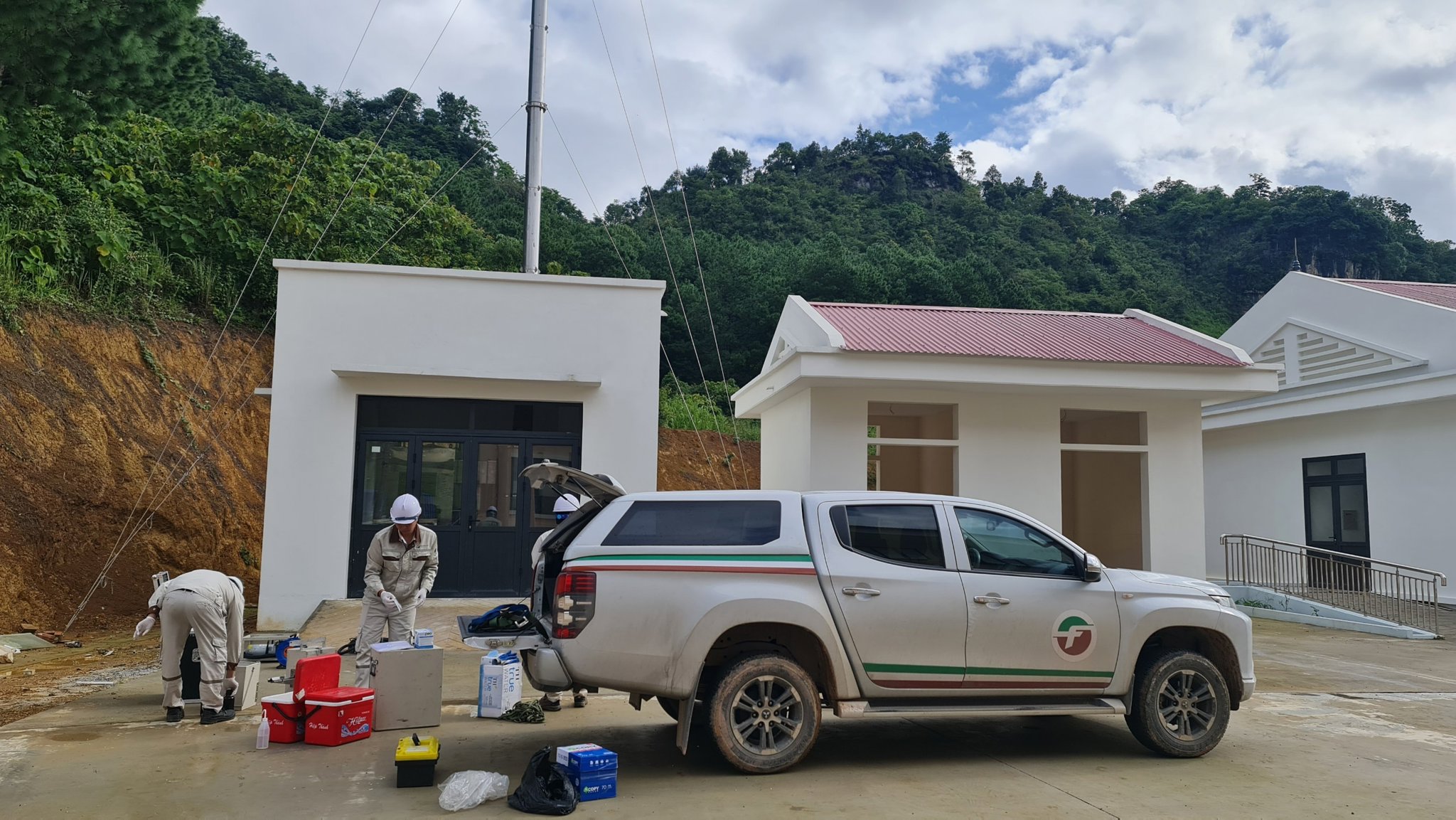 Hình ảnh tin tức Quan Trắc Khí Thải - Bệnh Viện Tỉnh Xay Sổm Bun (CHDCND Lào)