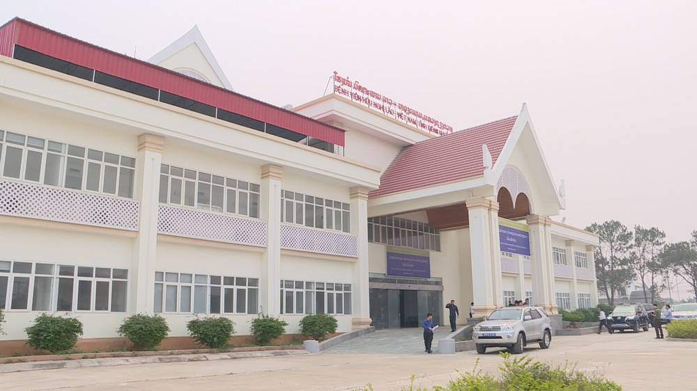 benh-vien-xieng-khom-lao