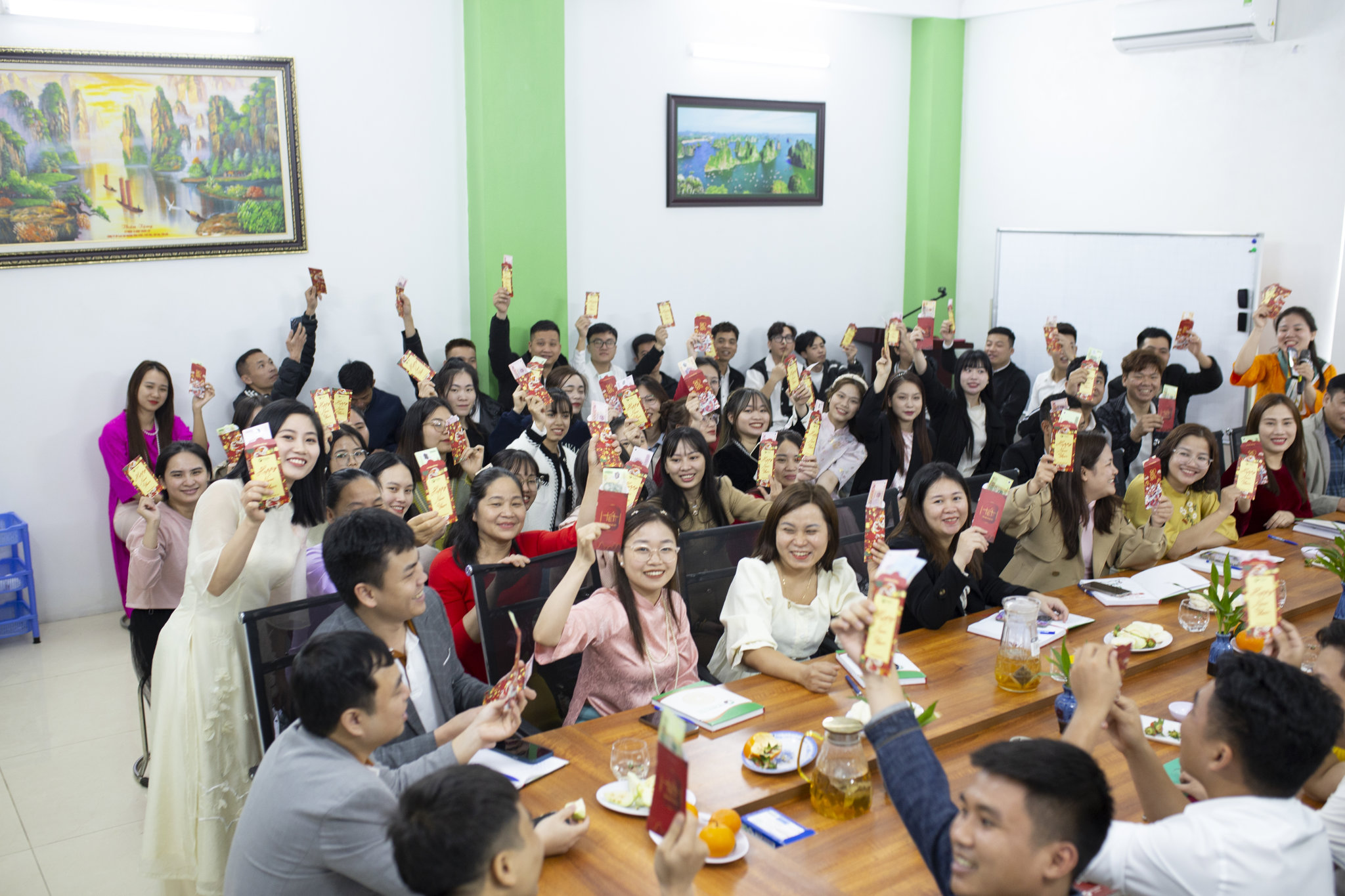 Hình ảnh tin tức 🎉 FEC KHAI XUÂN 2024: LÌ XÌ & LỄ CHÙA ĐẦU NĂM🎉