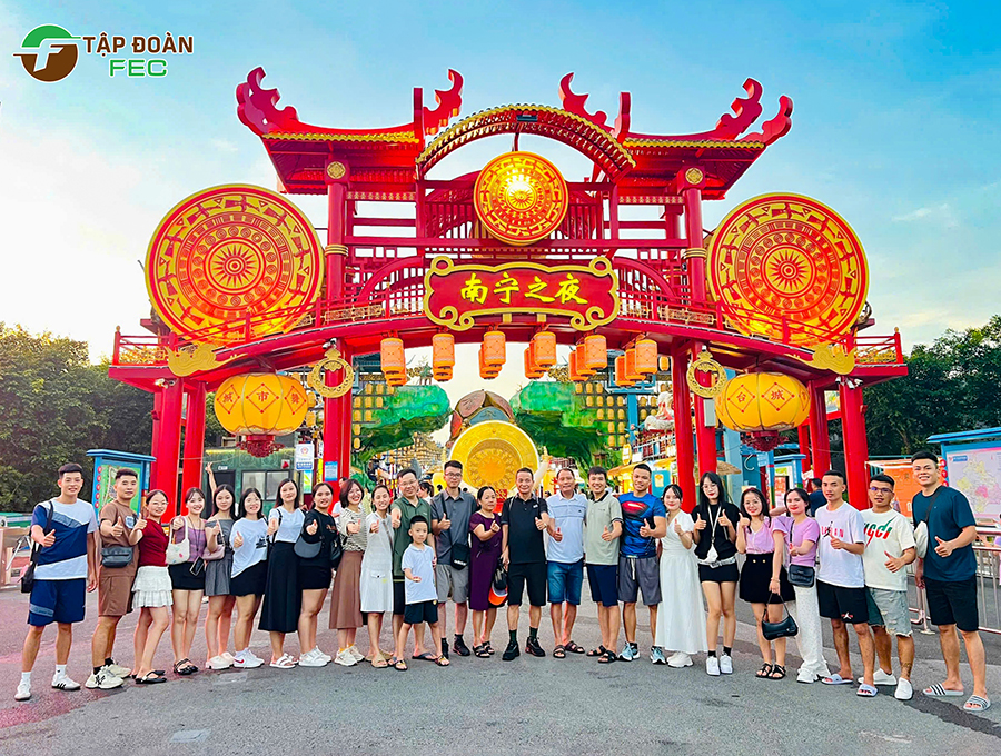 Hình ảnh tin tức Công ty cổ phần Tập đoàn FEC tổ chức tham quan du lịch tại Trung Quốc