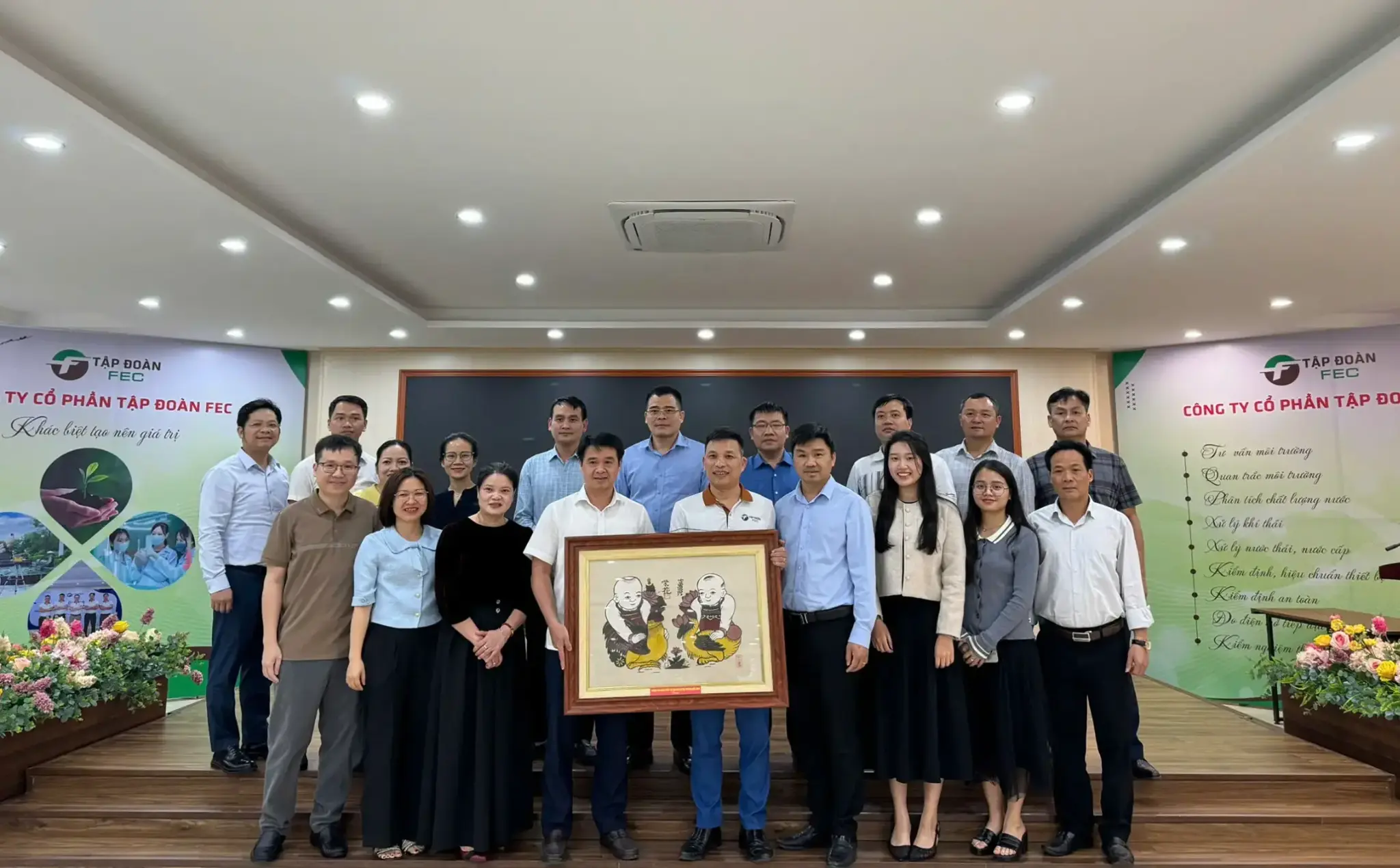 Hình ảnh tin tức FEC giao lưu, làm việc với Trung tâm Quan trắc Tài nguyên và Môi trường Bắc Ninh